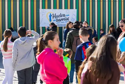 Huelva son sus barrios La Orden, alta participaci&oacute;n en la actividad