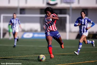 El Atlético deja atrás al Sporting de Huelva.