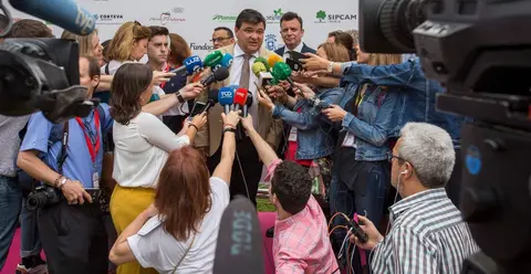 Todos los focos apuntan ya a Gabriel Cruz, que no ha anunciado aun su candidatura