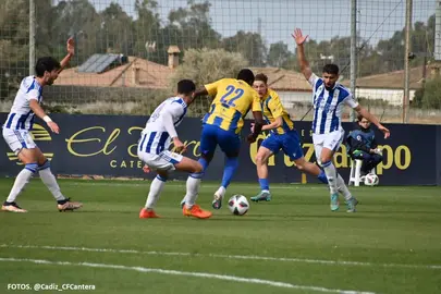 El arbitraje de Broncano no dejó conforme al Recre.