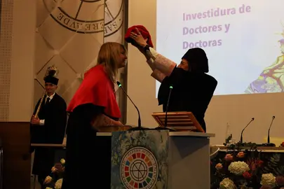 Investidura como Doctora de Pilar Miranda