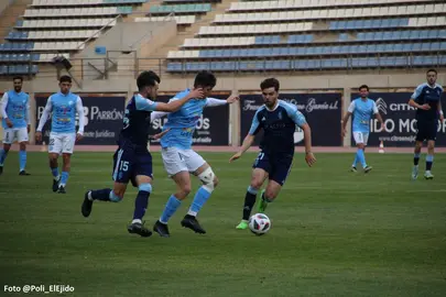 Lance del partido entre El Ejido y el Recreativo.