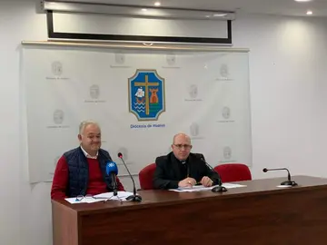 El obispo y el ecónomo de la diócesis de Huelva