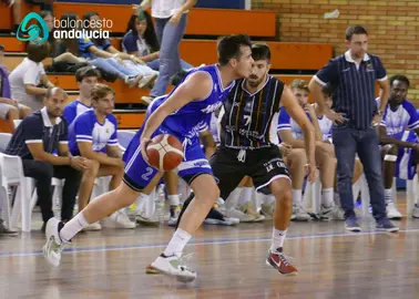 Quilez en un Ciudad de Huelva-Enrique Benítez.