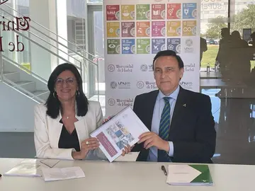 20230327 Villamandos grado Medicina UHU IV