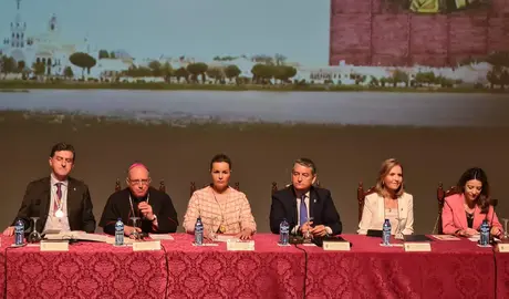 Reunión de las 127 Hermandades Filiales con la Matriz y responsables del Plan Romero