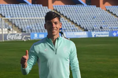 Juanjo Mateo ya entrena con normalidad y está disponible para el Vélez-Recre del domingo.