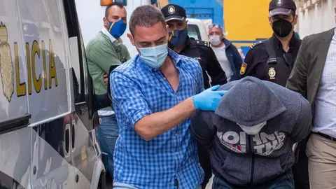 Llegada del condenado al juzgado en noviembre