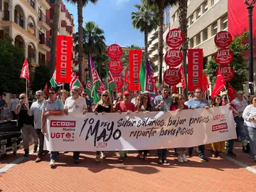 Inicio de la marcha encabezada por CC OO y UGT