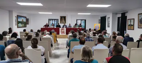 Reuni&oacute;n de Emigrantes, anoche