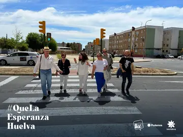 Visita a las barriadas onubenses del equipo de Rossi