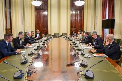 Reunión ministro de Agricultura y Freshuelva