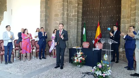 Investidura de Manuel Guerra