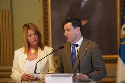 Moreno junto a Pilar Miranda