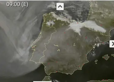 Humareda visible en Huelva