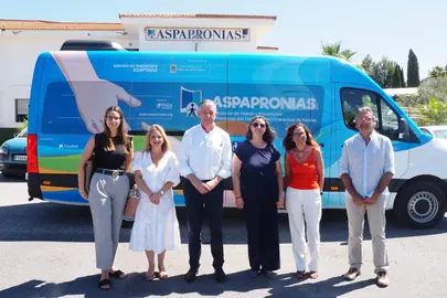 Entrega de la ayuda a Aspapronias