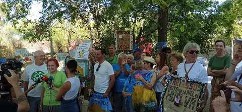 Integrantes de Ecologistas y Huelva Te Mira valoran el Auto en el Cabezo, esta mañana