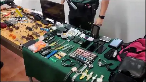 Algunos de los objetos sustraidos