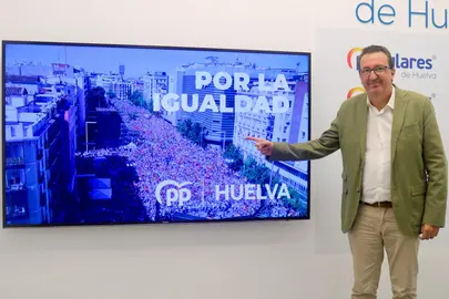 González, con el lema de la protesta en Madrid de ayer