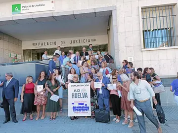 Protesta de abogados y procuradores