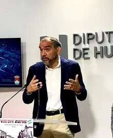 Alcalde de Zufre, Santiago González