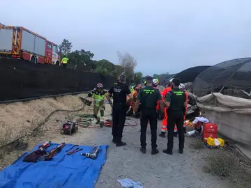 Servicios de Emergencia en la zona del accidente