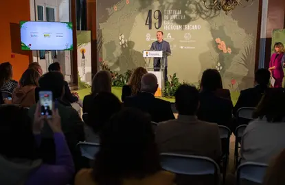 El director presenta el Festival