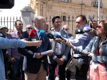 Portavoces de la Plataforma en una declaración