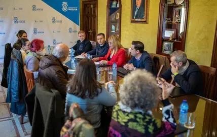 Reuni&oacute;n en el Ayuntamiento con los colectivos sociales