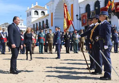Toscano, en la Jura de Bandera