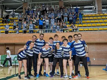 El IES La Orden tras ganar en Rinconada (1)