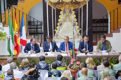 La unión de todas las instituciones, esencial para un Rocío multitudinario