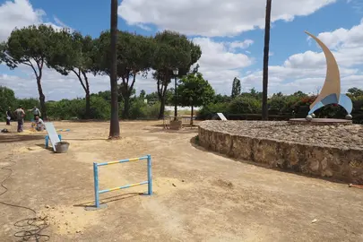 Parque en construcción en Palos