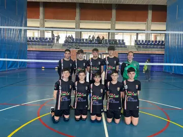 Santi Mora luciendo el dorsal 6 en el equipo de Lucena.