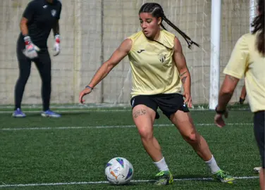 La delantera ayamontina Bárbara López.