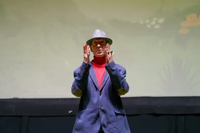 La Moni, en el escenario