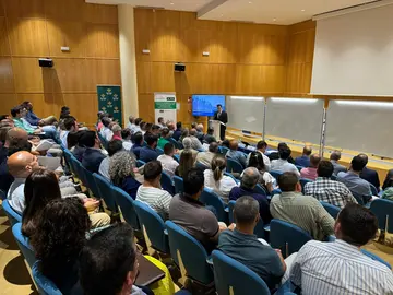 Asistentes al curso para miembros de Consejos Rectores que imparte San Telmo con Fundación Caja Rural del Sur