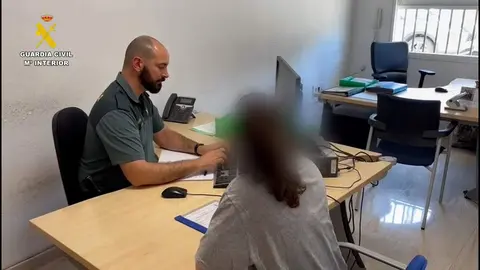 Actividad en el cuartel de la Guardia Civil de Moguer
