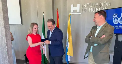 Toscano, en la entrega de proyectos PFEA