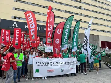 Imagen de la concentración en el Infanta Elena