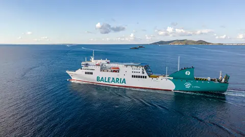 Buque Sicilia Baleària