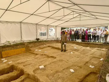 Visita a la fosa de la Soledad