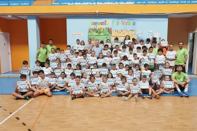 Entrega de diplomas presidida por el alcalde de Palos