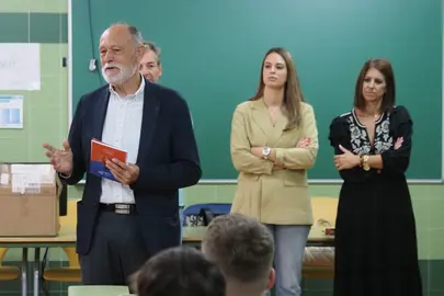 Entrega de agendas escolares