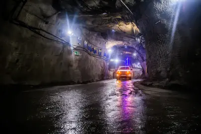 Interior de la mina de Aguas Teñidas