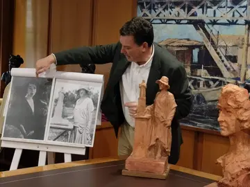 Alberto Santana presenta el Proyecto Miss Whitney