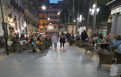 Terrazas en el centro de Huelva