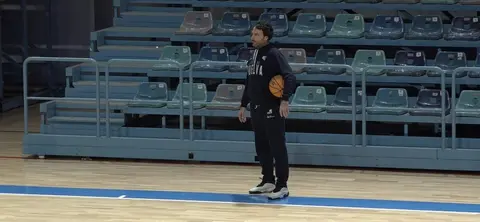 Javi Castilla durante un entreno del Ciudad de Huelva.