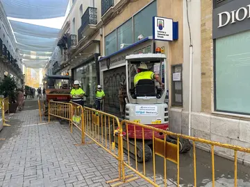 Preparativos en la calle Bocas