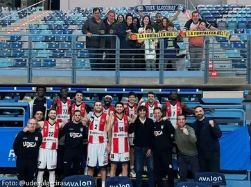 El UDEA Algeciras tras ganar en Huelva.
